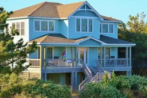The outside of Checkmate, a rental property operated by Paramount Destinations.