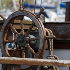 old ship steering wheel at graveyard of the atlantic museum