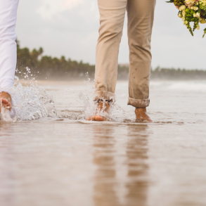 newly weds on the beach