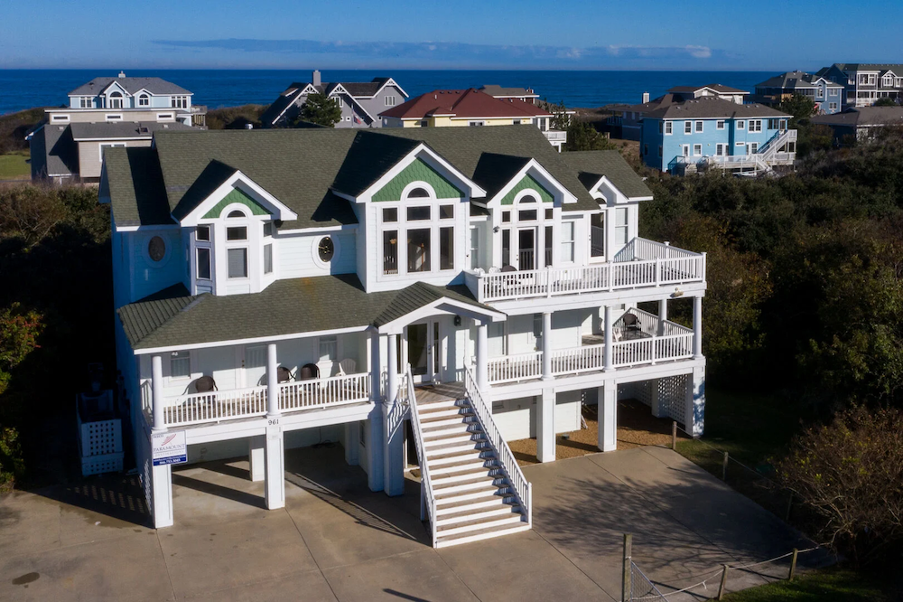 outer banks vacation rental with an EV charger