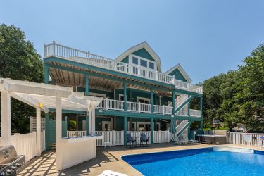 Las Brisas